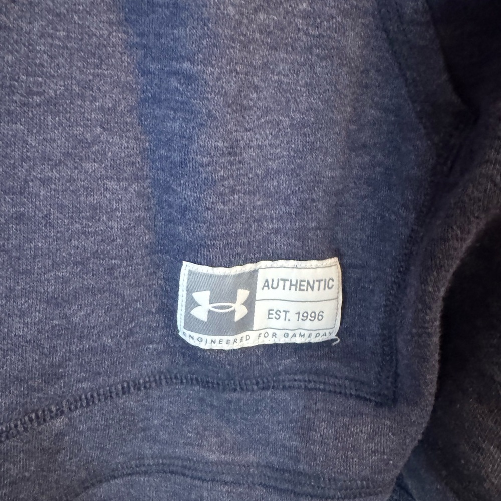 Under Armour Auburn Tigers Hoodie XL Navy Pullover Sweatshirt NCAA Graphic - Picture 2 of 4